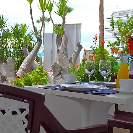 Hotel apartamentowy Garden Atlantis En Club Atlantis Costa Adeje (Tenerife)